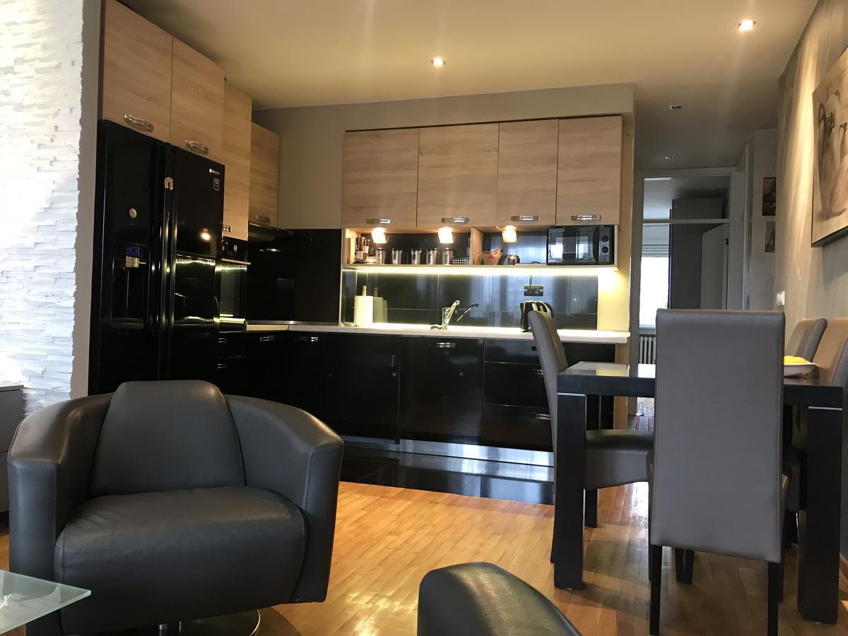 Lovely Apartment Belgrade Extérieur photo